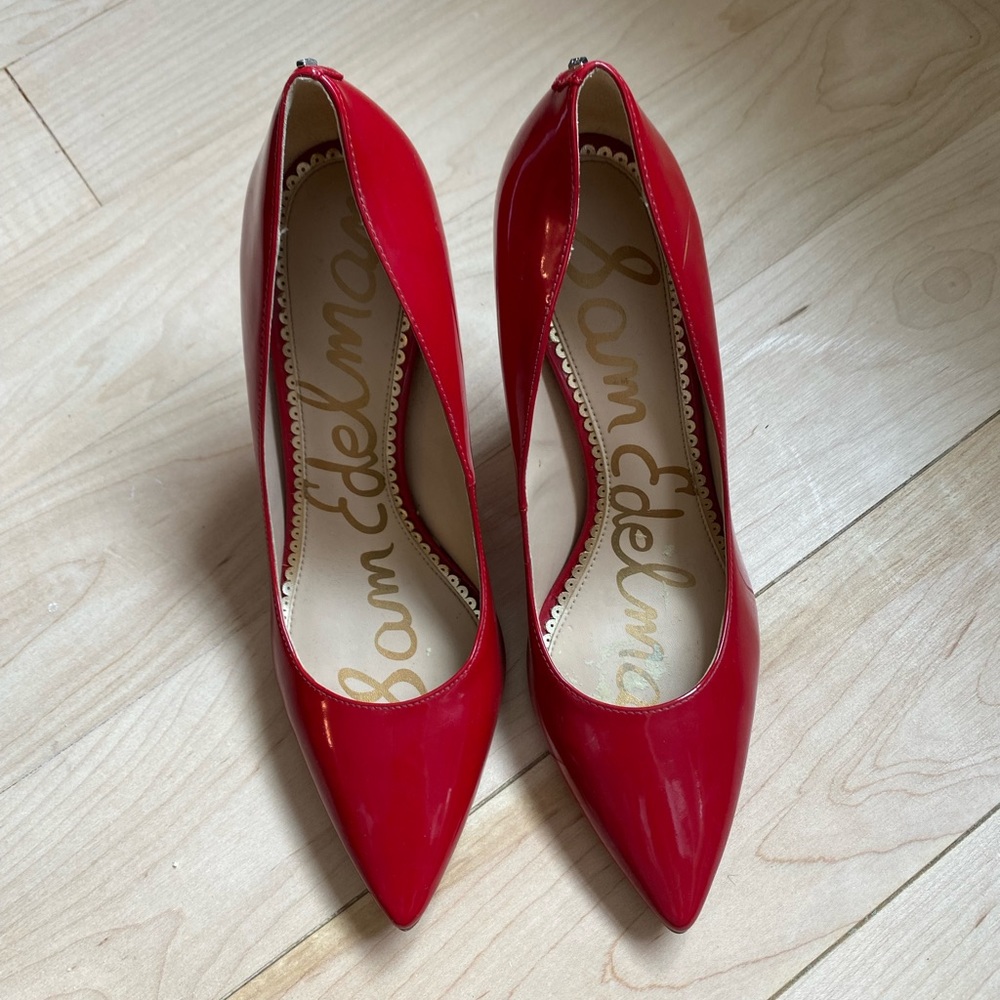 Sam Edelman pumps